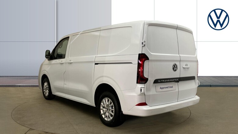 Volkswagen Transporter T32 Swb Electric 160kW 65kWh Commerce Pro Van Auto